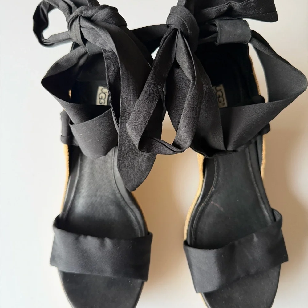 UGG Jules Black Wedge Sandal with ribbon ankle ties, open toe, size 8.5US